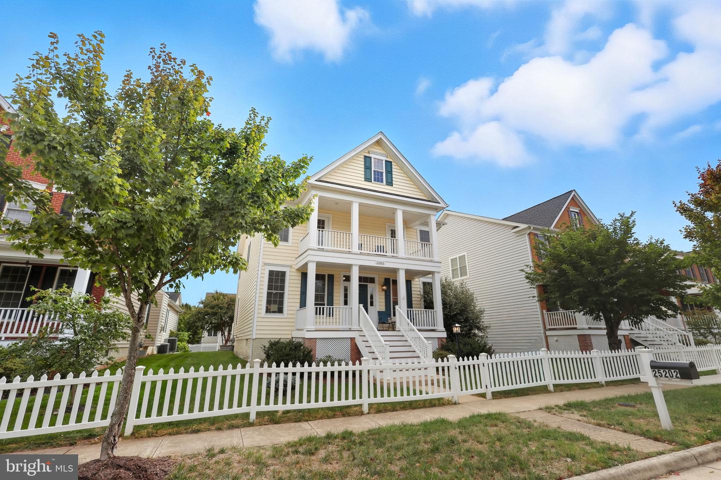 25202 JUSTICE DR, CHANTILLY, Virginia 20152, 4 Bedrooms Bedrooms, ,3 BathroomsBathrooms,Residential,For sale,25202 JUSTICE DR,VALO2108462 MLS # VALO2108462
