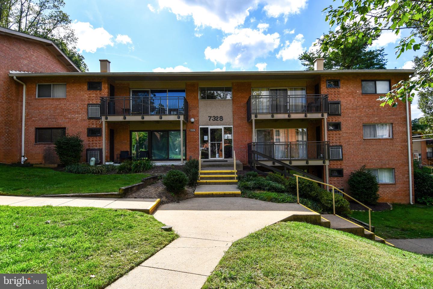 7328 LEE HWY #102, FALLS CHURCH, Virginia 22046, 1 Bedroom Bedrooms, ,1 BathroomBathrooms,Residential,For sale,7328 LEE HWY #102,VAFX2273364 MLS # VAFX2273364