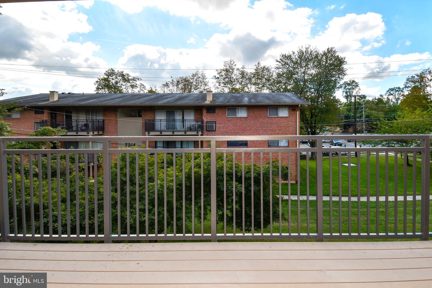 7328 LEE HWY #102, FALLS CHURCH, Virginia 22046, 1 Bedroom Bedrooms, ,1 BathroomBathrooms,Residential,For sale,7328 LEE HWY #102,VAFX2273364 MLS # VAFX2273364