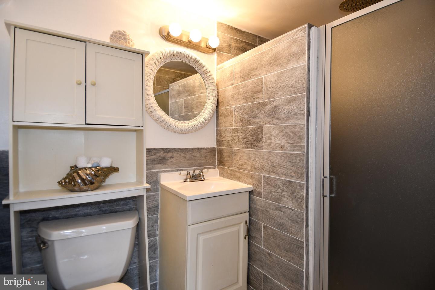 7328 LEE HWY #102, FALLS CHURCH, Virginia 22046, 1 Bedroom Bedrooms, ,1 BathroomBathrooms,Residential,For sale,7328 LEE HWY #102,VAFX2273364 MLS # VAFX2273364