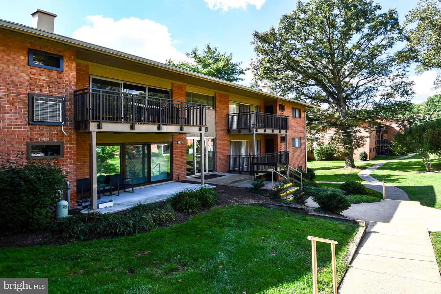 7328 LEE HWY #102, FALLS CHURCH, Virginia 22046, 1 Bedroom Bedrooms, ,1 BathroomBathrooms,Residential,For sale,7328 LEE HWY #102,VAFX2273364 MLS # VAFX2273364