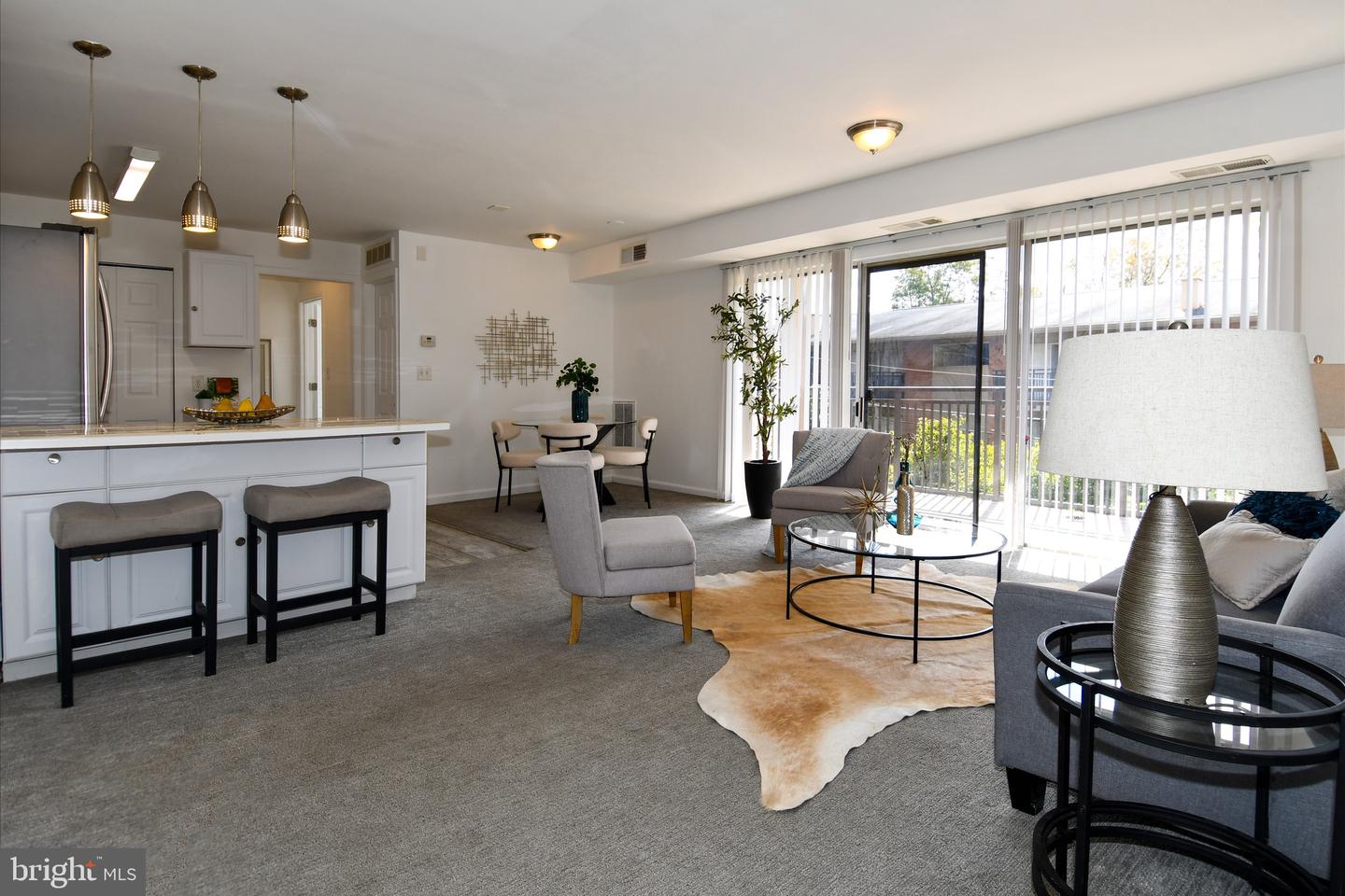 7328 LEE HWY #102, FALLS CHURCH, Virginia 22046, 1 Bedroom Bedrooms, ,1 BathroomBathrooms,Residential,For sale,7328 LEE HWY #102,VAFX2273364 MLS # VAFX2273364