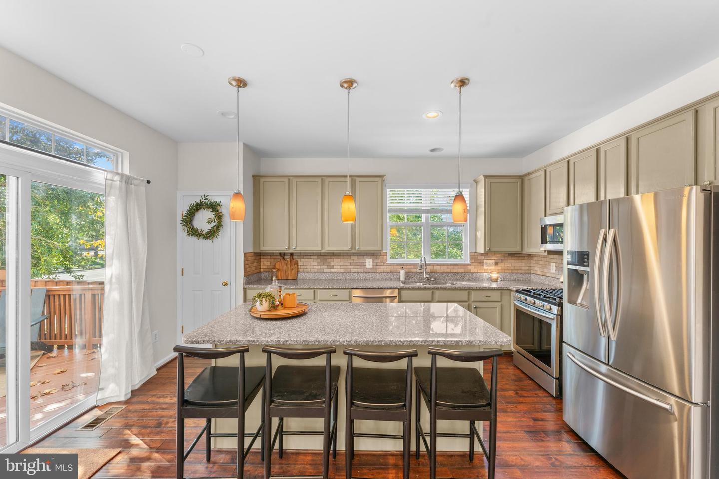 4133 GROVER GLEN CT, FAIRFAX, Virginia 22030, 4 Bedrooms Bedrooms, ,3 BathroomsBathrooms,Residential,For sale,4133 GROVER GLEN CT,VAFX2273370 MLS # VAFX2273370