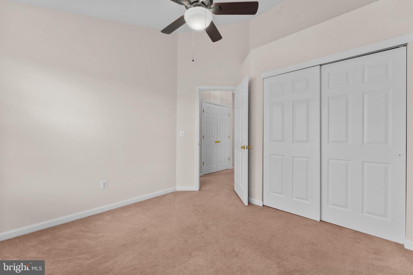 4133 GROVER GLEN CT, FAIRFAX, Virginia 22030, 4 Bedrooms Bedrooms, ,3 BathroomsBathrooms,Residential,For sale,4133 GROVER GLEN CT,VAFX2273370 MLS # VAFX2273370