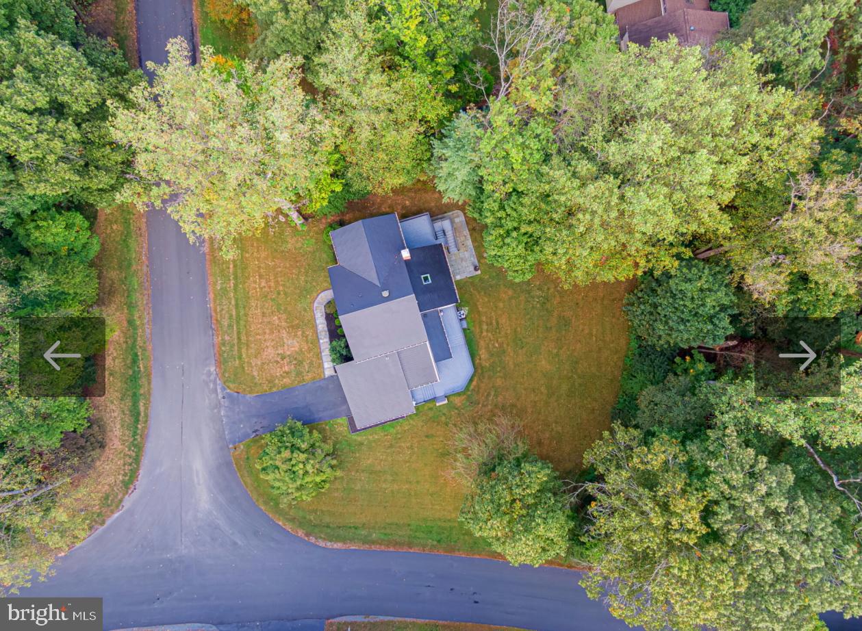11713 SUMACS ST, OAKTON, Virginia 22124, 4 Bedrooms Bedrooms, 16 Rooms Rooms,3 BathroomsBathrooms,Residential,For sale,11713 SUMACS ST,VAFX2273374 MLS # VAFX2273374