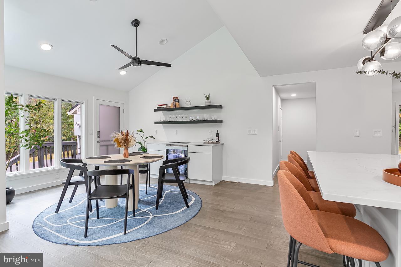 11713 SUMACS ST, OAKTON, Virginia 22124, 4 Bedrooms Bedrooms, 16 Rooms Rooms,3 BathroomsBathrooms,Residential,For sale,11713 SUMACS ST,VAFX2273374 MLS # VAFX2273374