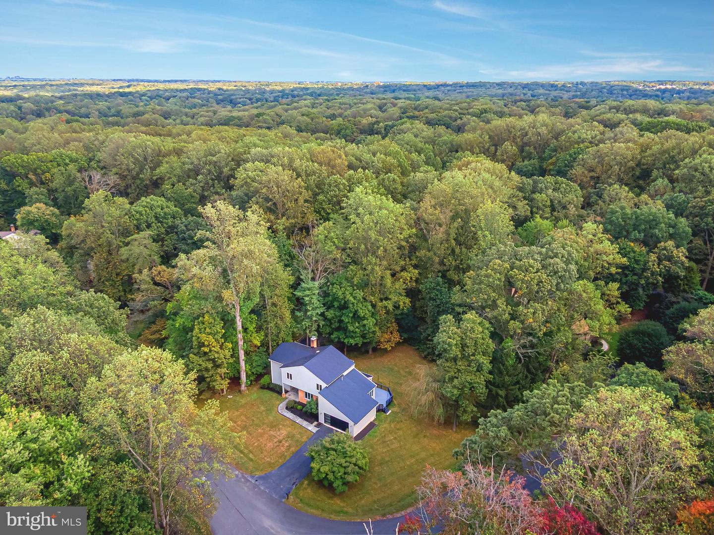 11713 SUMACS ST, OAKTON, Virginia 22124, 4 Bedrooms Bedrooms, 16 Rooms Rooms,3 BathroomsBathrooms,Residential,For sale,11713 SUMACS ST,VAFX2273374 MLS # VAFX2273374