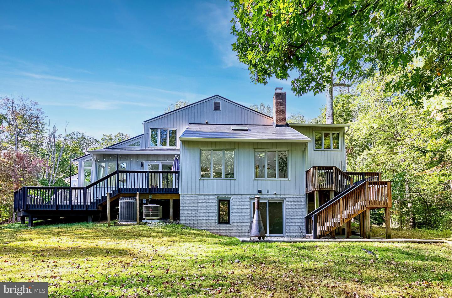 11713 SUMACS ST, OAKTON, Virginia 22124, 4 Bedrooms Bedrooms, 16 Rooms Rooms,3 BathroomsBathrooms,Residential,For sale,11713 SUMACS ST,VAFX2273374 MLS # VAFX2273374