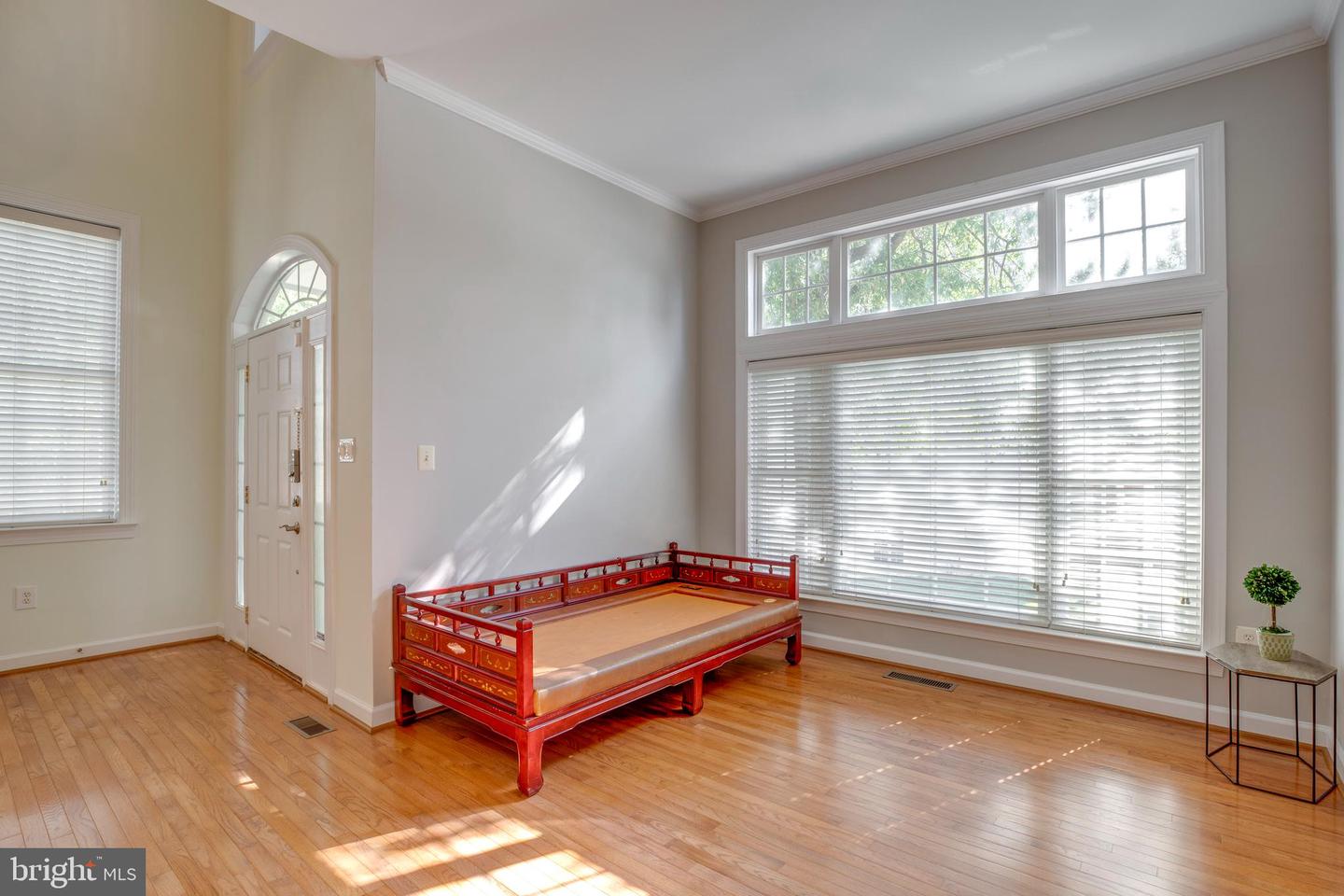 3814 HIGHLAND OAKS DR, FAIRFAX, Virginia 22033, 5 Bedrooms Bedrooms, ,3 BathroomsBathrooms,Residential,For sale,3814 HIGHLAND OAKS DR,VAFX2273380 MLS # VAFX2273380