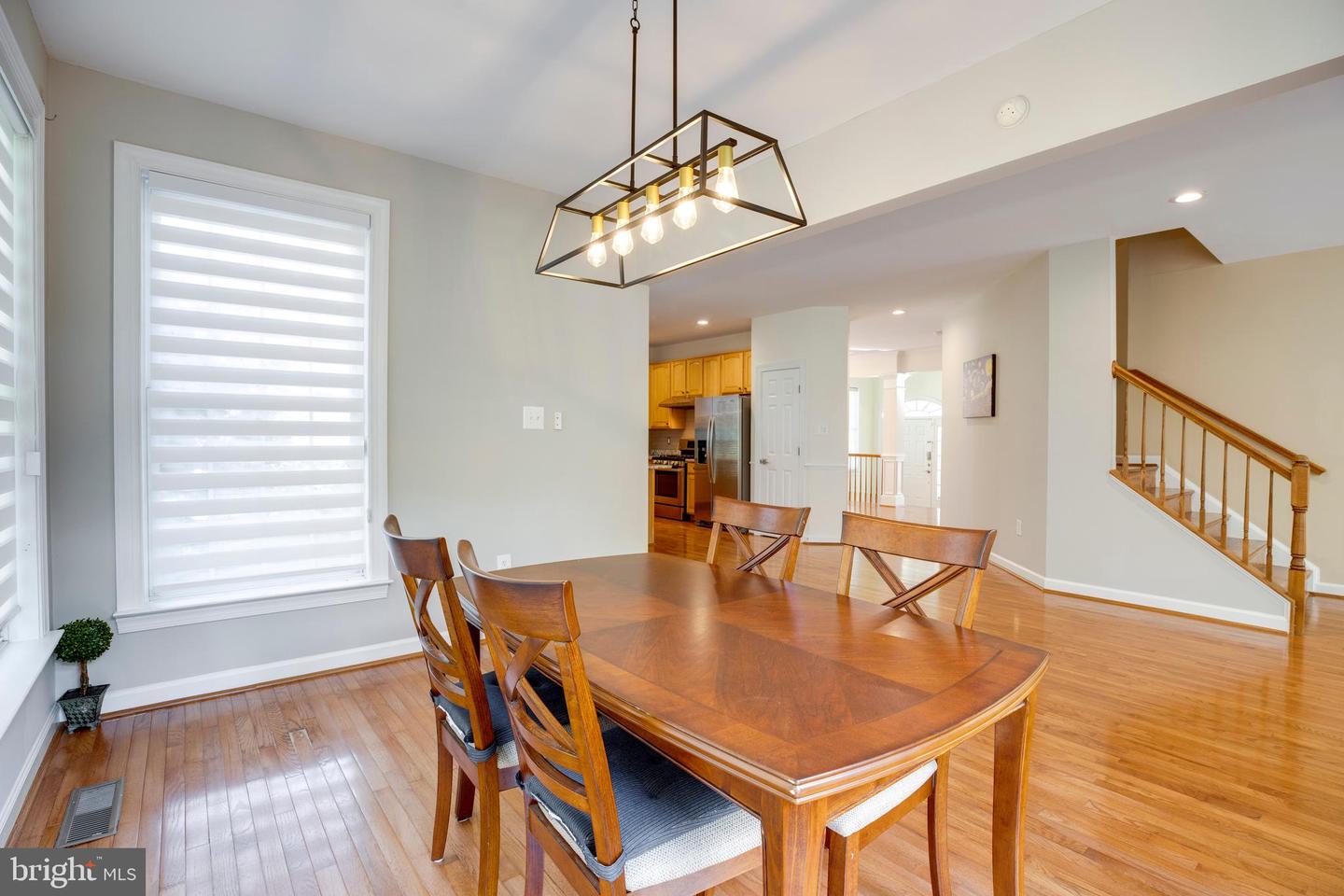3814 HIGHLAND OAKS DR, FAIRFAX, Virginia 22033, 5 Bedrooms Bedrooms, ,3 BathroomsBathrooms,Residential,For sale,3814 HIGHLAND OAKS DR,VAFX2273380 MLS # VAFX2273380
