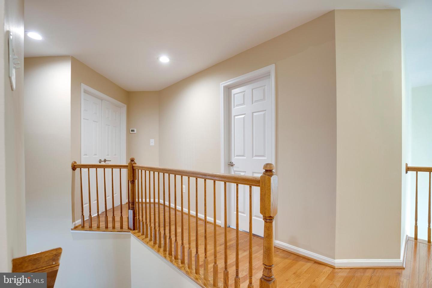 3814 HIGHLAND OAKS DR, FAIRFAX, Virginia 22033, 5 Bedrooms Bedrooms, ,3 BathroomsBathrooms,Residential,For sale,3814 HIGHLAND OAKS DR,VAFX2273380 MLS # VAFX2273380