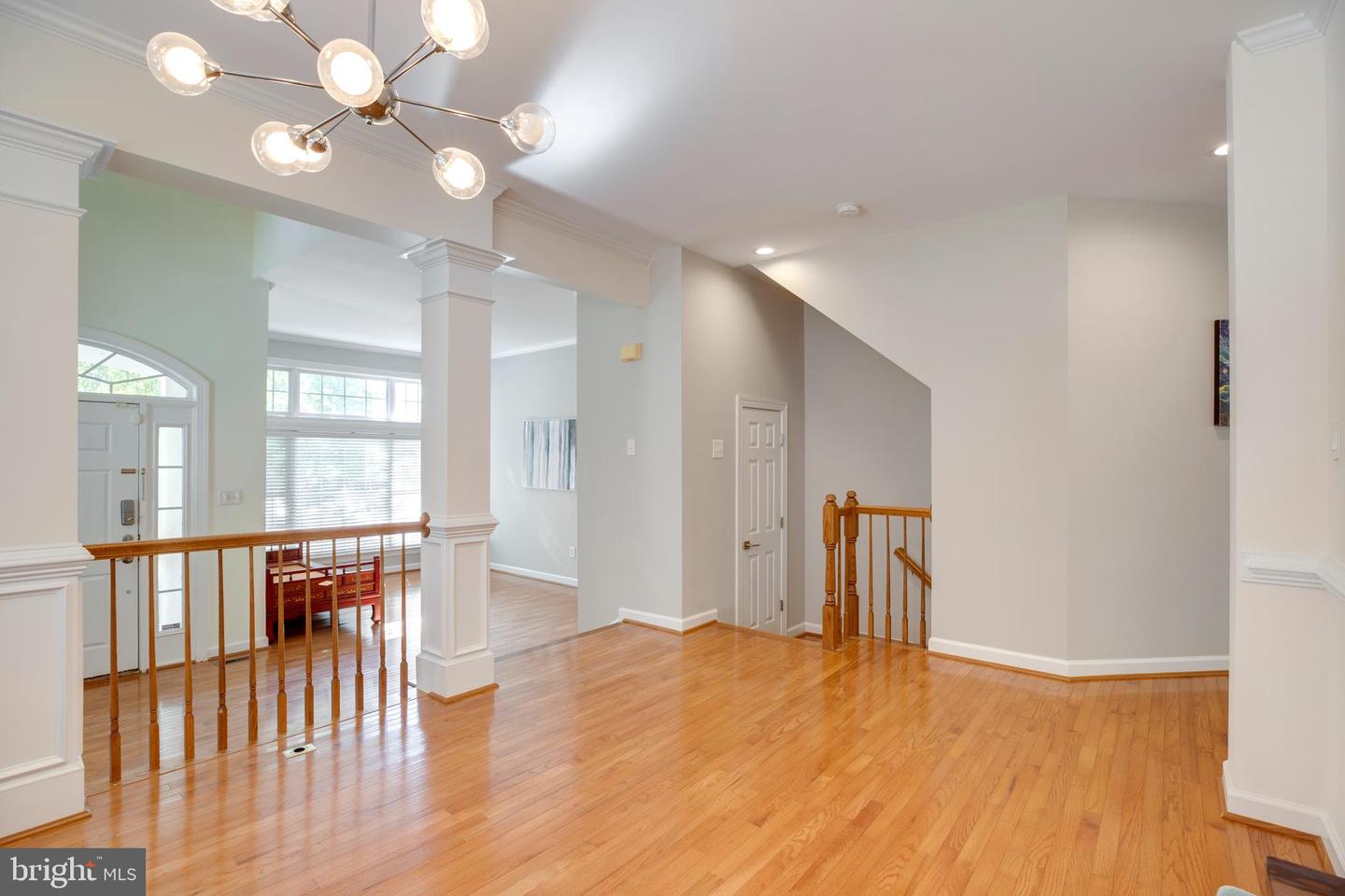 3814 HIGHLAND OAKS DR, FAIRFAX, Virginia 22033, 5 Bedrooms Bedrooms, ,3 BathroomsBathrooms,Residential,For sale,3814 HIGHLAND OAKS DR,VAFX2273380 MLS # VAFX2273380