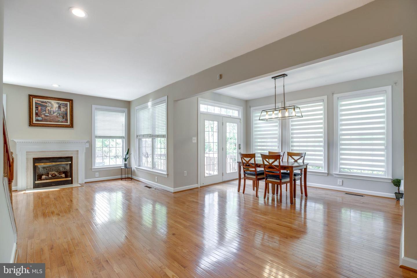 3814 HIGHLAND OAKS DR, FAIRFAX, Virginia 22033, 5 Bedrooms Bedrooms, ,3 BathroomsBathrooms,Residential,For sale,3814 HIGHLAND OAKS DR,VAFX2273380 MLS # VAFX2273380