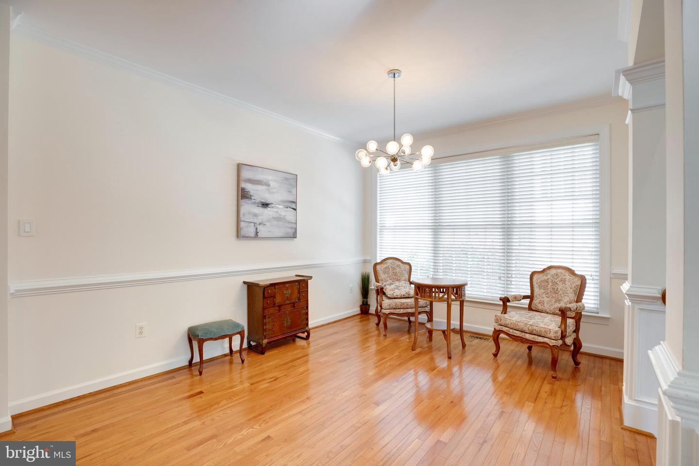 3814 HIGHLAND OAKS DR, FAIRFAX, Virginia 22033, 5 Bedrooms Bedrooms, ,3 BathroomsBathrooms,Residential,For sale,3814 HIGHLAND OAKS DR,VAFX2273380 MLS # VAFX2273380