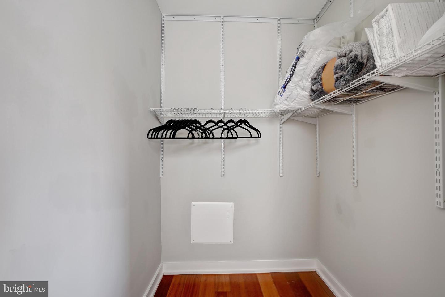 4106 GAULT PL NE #5, WASHINGTON, District Of Columbia 20019, 2 Bedrooms Bedrooms, ,2 BathroomsBathrooms,Residential,For sale,4106 GAULT PL NE #5,DCDC2226178 MLS # DCDC2226178