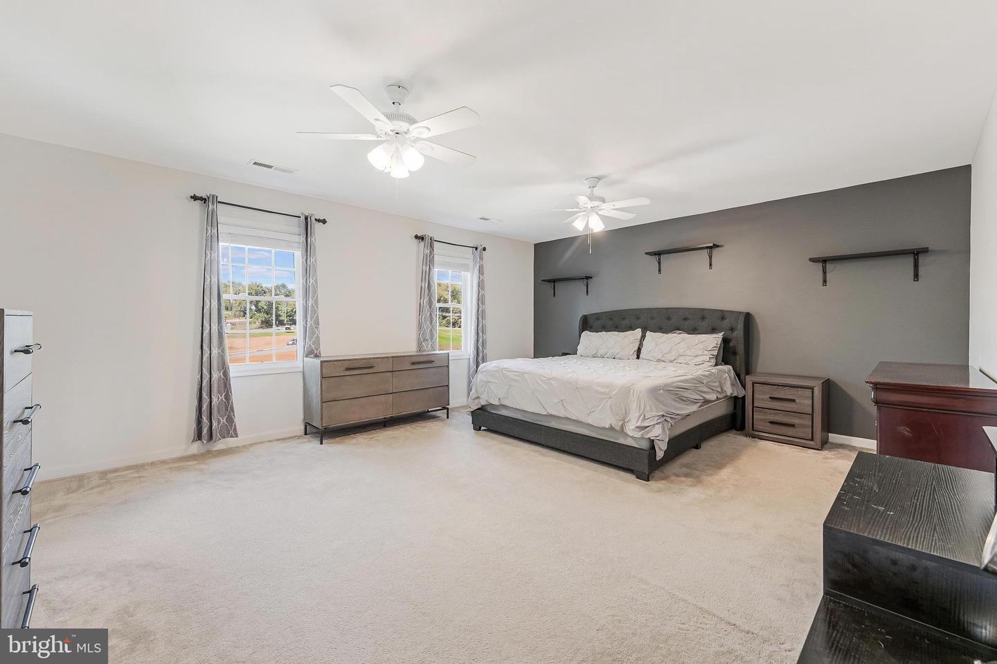 124 OLD MILL LN, WARRENTON, Virginia 20186, 3 Bedrooms Bedrooms, ,2 BathroomsBathrooms,Residential,For sale,124 OLD MILL LN,VAFQ2019328 MLS # VAFQ2019328