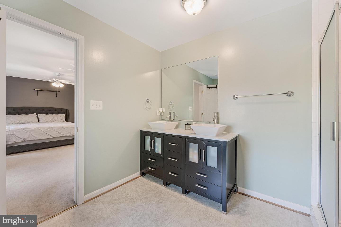 124 OLD MILL LN, WARRENTON, Virginia 20186, 3 Bedrooms Bedrooms, ,2 BathroomsBathrooms,Residential,For sale,124 OLD MILL LN,VAFQ2019328 MLS # VAFQ2019328