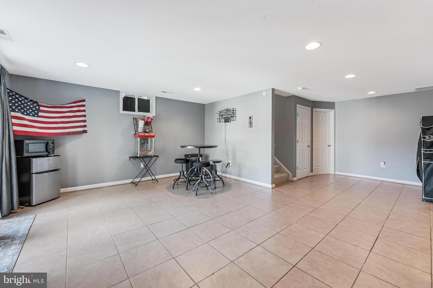 124 OLD MILL LN, WARRENTON, Virginia 20186, 3 Bedrooms Bedrooms, ,2 BathroomsBathrooms,Residential,For sale,124 OLD MILL LN,VAFQ2019328 MLS # VAFQ2019328