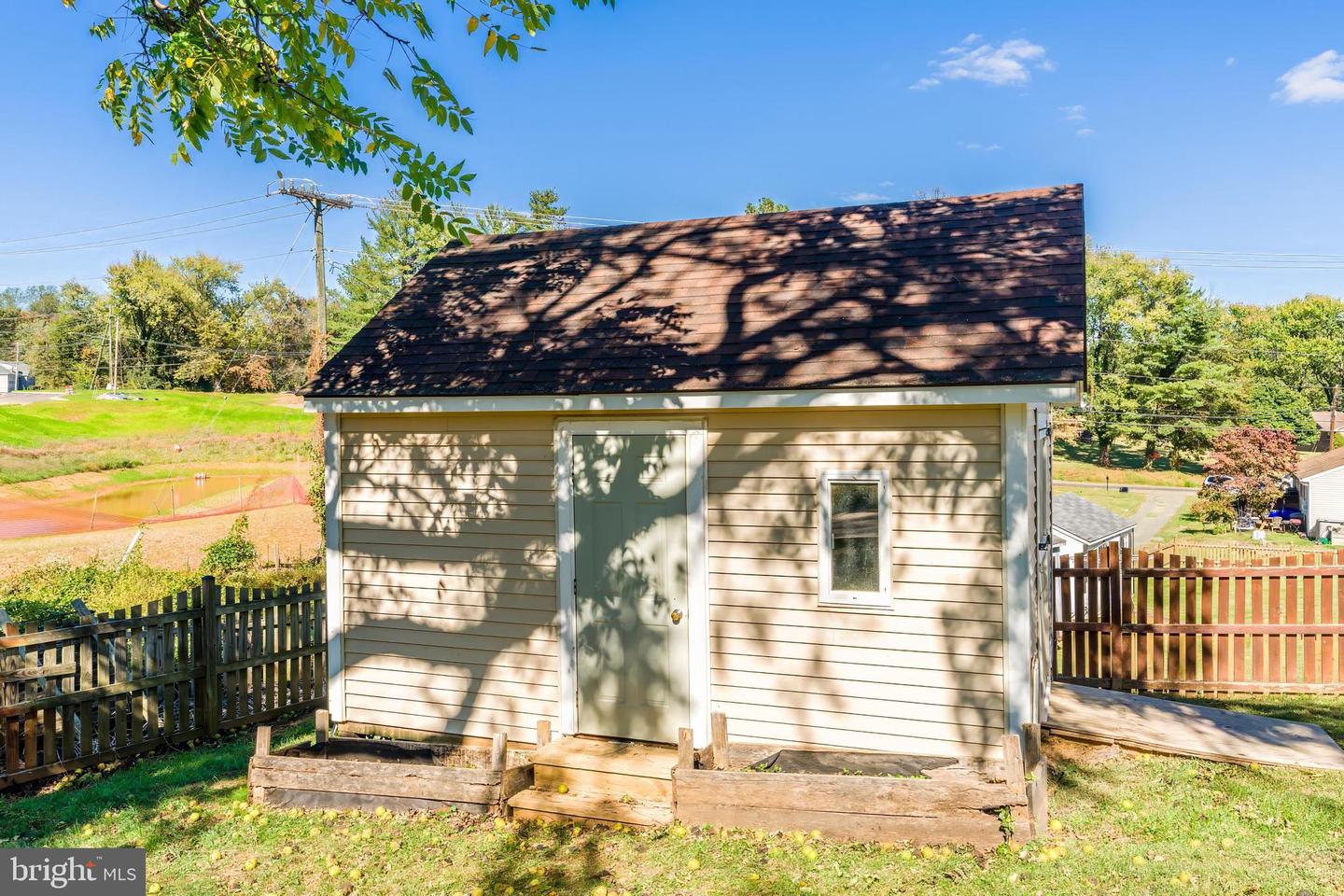 124 OLD MILL LN, WARRENTON, Virginia 20186, 3 Bedrooms Bedrooms, ,2 BathroomsBathrooms,Residential,For sale,124 OLD MILL LN,VAFQ2019328 MLS # VAFQ2019328