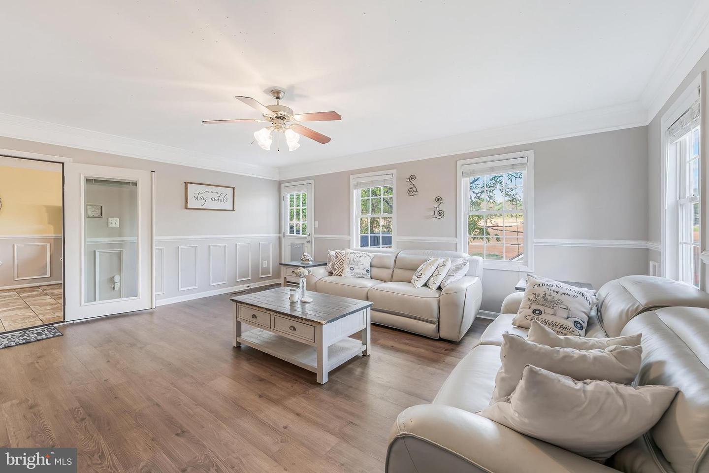124 OLD MILL LN, WARRENTON, Virginia 20186, 3 Bedrooms Bedrooms, ,2 BathroomsBathrooms,Residential,For sale,124 OLD MILL LN,VAFQ2019328 MLS # VAFQ2019328