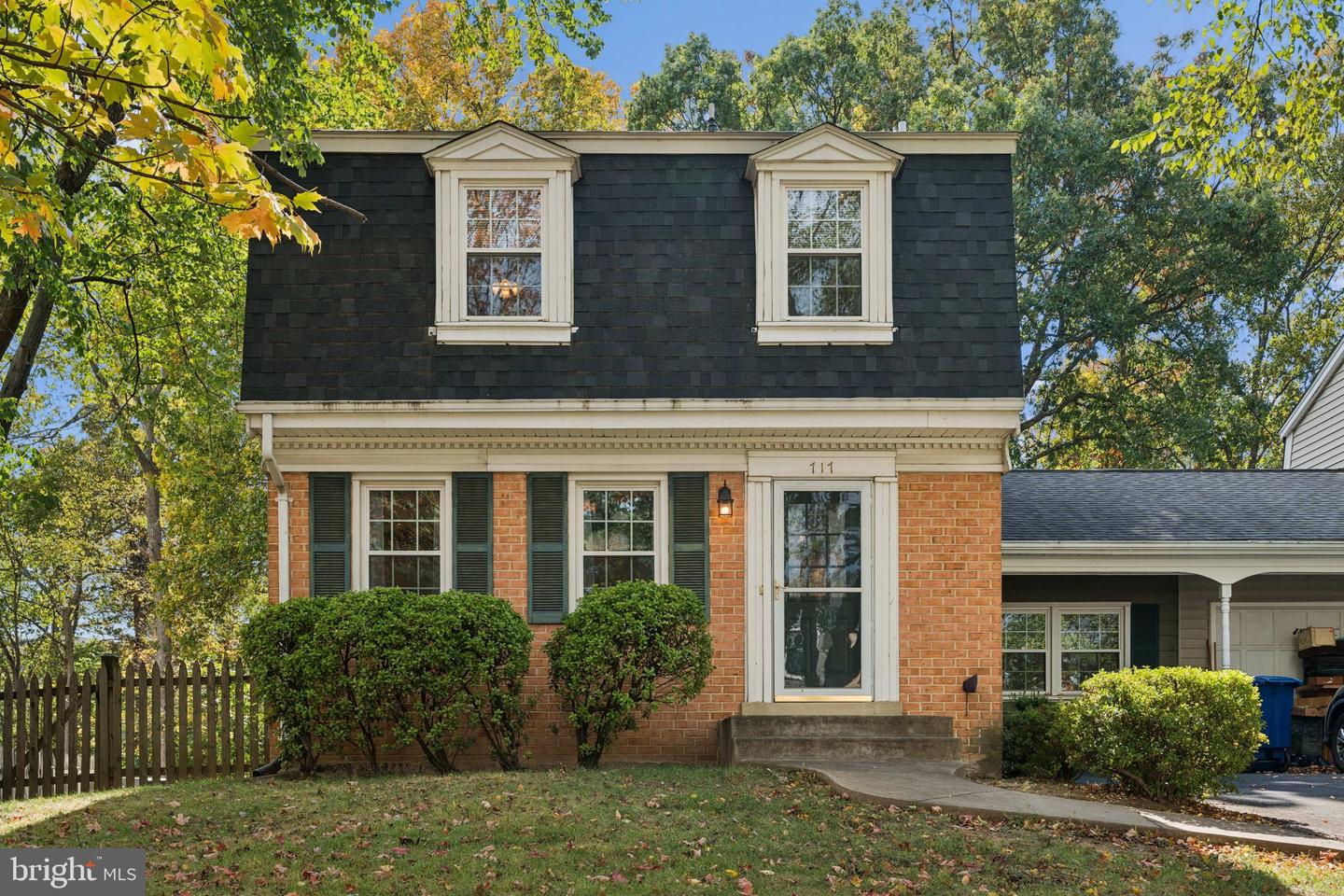 717 CAMPBELL WAY, HERNDON, Virginia 20170, 4 Bedrooms Bedrooms, ,3 BathroomsBathrooms,Residential,For sale,717 CAMPBELL WAY,VAFX2273412 MLS # VAFX2273412
