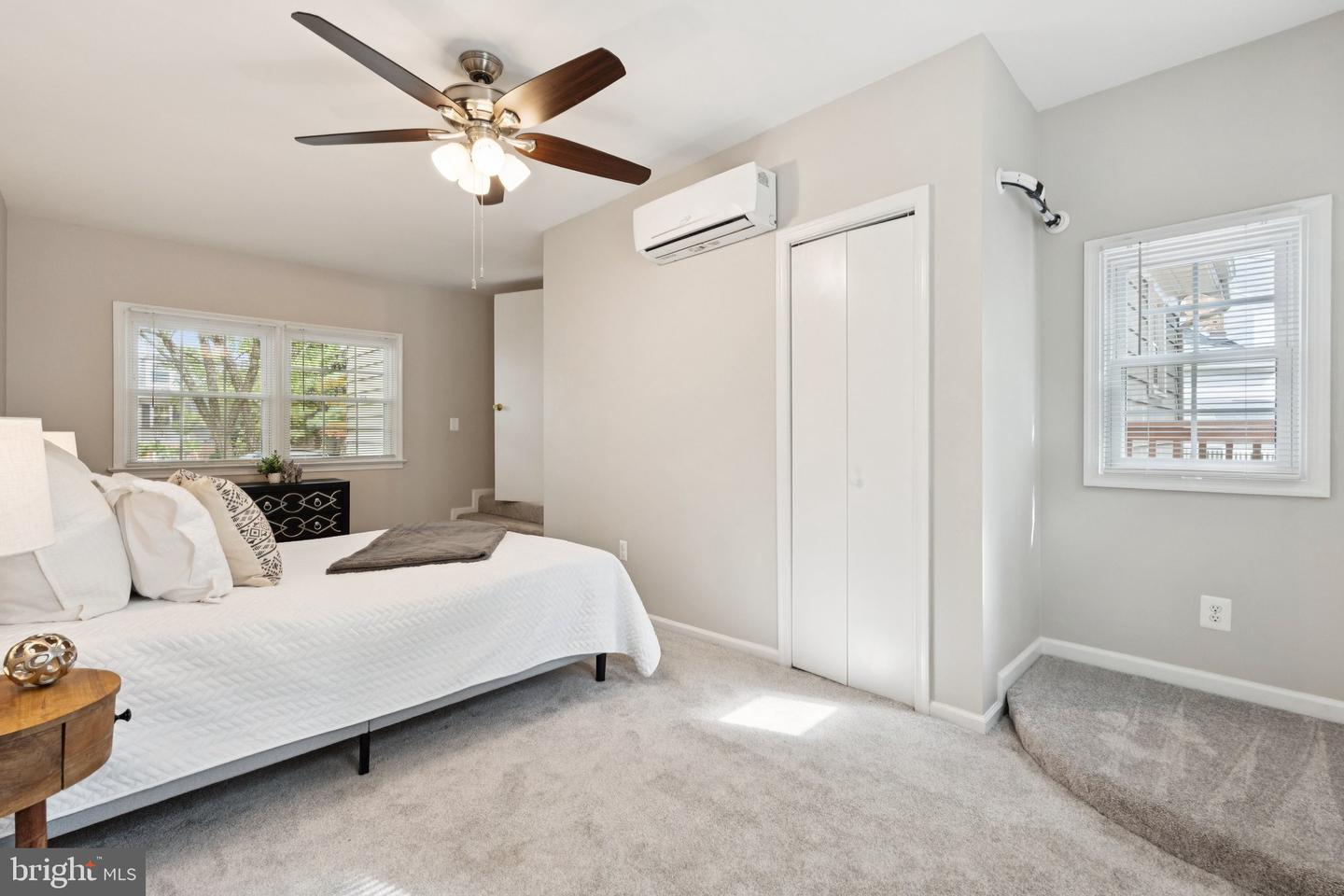 717 CAMPBELL WAY, HERNDON, Virginia 20170, 4 Bedrooms Bedrooms, ,3 BathroomsBathrooms,Residential,For sale,717 CAMPBELL WAY,VAFX2273412 MLS # VAFX2273412