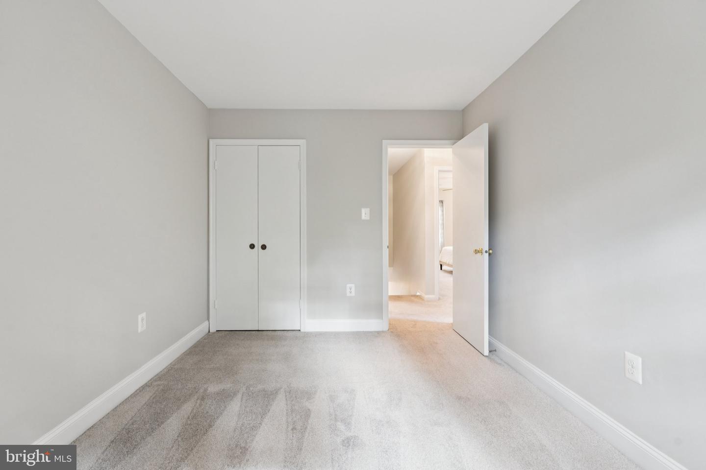 717 CAMPBELL WAY, HERNDON, Virginia 20170, 4 Bedrooms Bedrooms, ,3 BathroomsBathrooms,Residential,For sale,717 CAMPBELL WAY,VAFX2273412 MLS # VAFX2273412