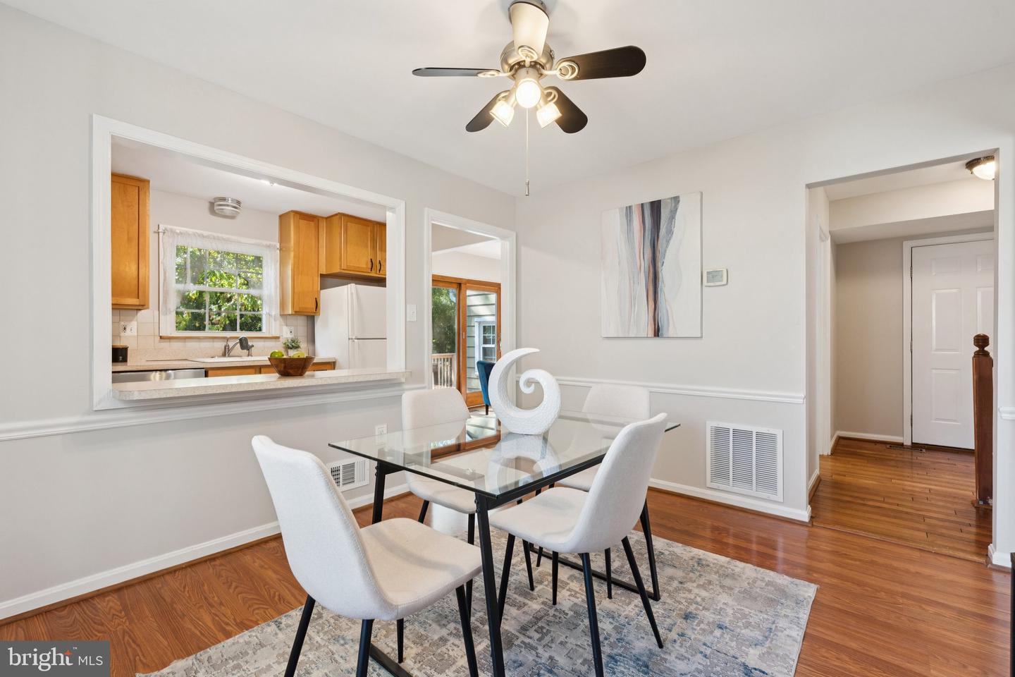 717 CAMPBELL WAY, HERNDON, Virginia 20170, 4 Bedrooms Bedrooms, ,3 BathroomsBathrooms,Residential,For sale,717 CAMPBELL WAY,VAFX2273412 MLS # VAFX2273412