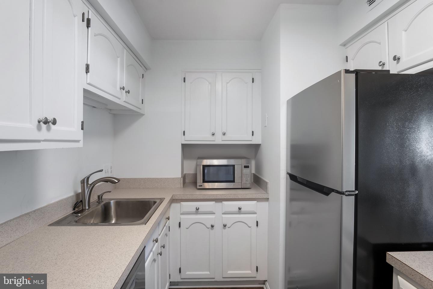 1301 N COURTHOUSE RD #1401, ARLINGTON, Virginia 22201, 2 Bedrooms Bedrooms, 4 Rooms Rooms,2 BathroomsBathrooms,Residential,For sale,1301 N COURTHOUSE RD #1401,VAAR2064702 MLS # VAAR2064702