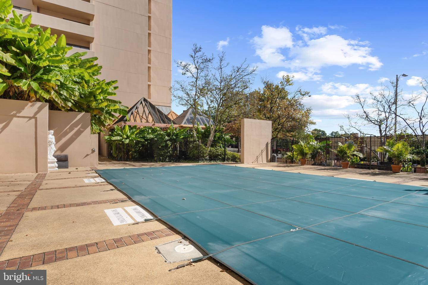 1301 N COURTHOUSE RD #1401, ARLINGTON, Virginia 22201, 2 Bedrooms Bedrooms, 4 Rooms Rooms,2 BathroomsBathrooms,Residential,For sale,1301 N COURTHOUSE RD #1401,VAAR2064702 MLS # VAAR2064702