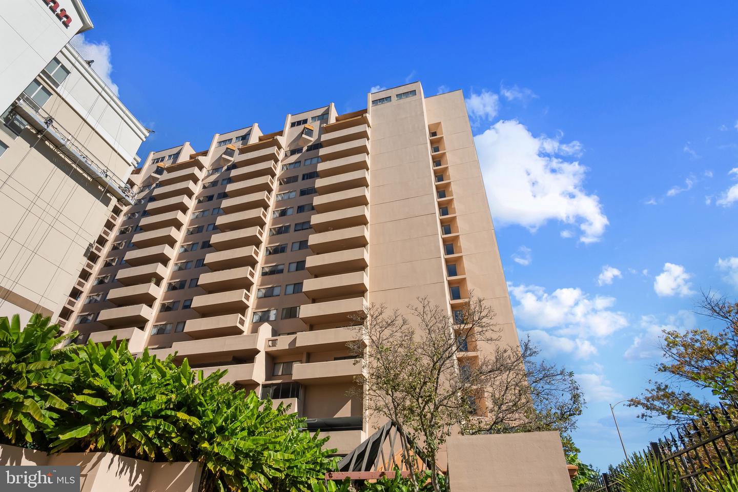 1301 N COURTHOUSE RD #1401, ARLINGTON, Virginia 22201, 2 Bedrooms Bedrooms, 4 Rooms Rooms,2 BathroomsBathrooms,Residential,For sale,1301 N COURTHOUSE RD #1401,VAAR2064702 MLS # VAAR2064702