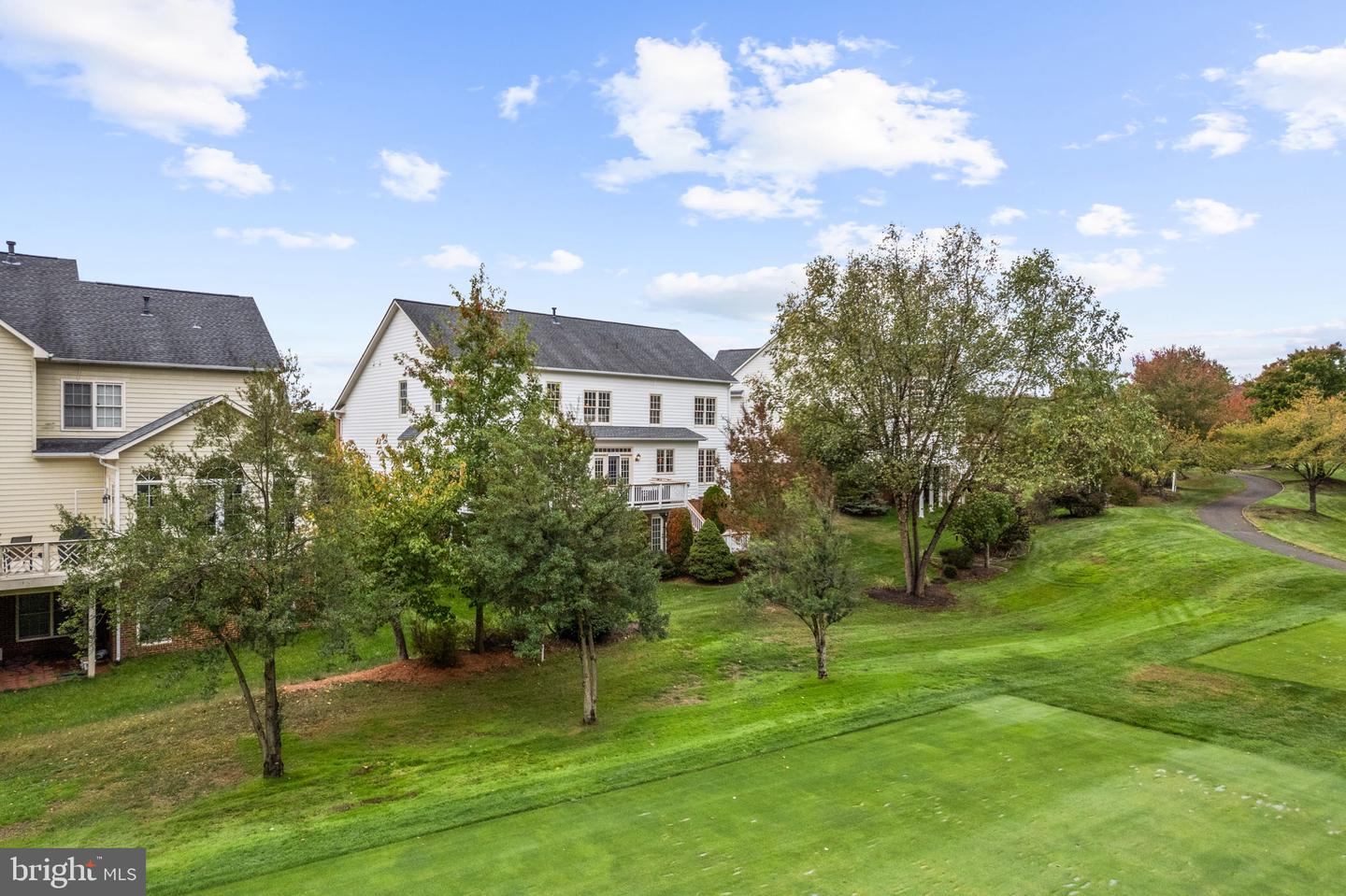 5421 SHERMAN OAKS CT, HAYMARKET, Virginia 20169, 5 Bedrooms Bedrooms, 24 Rooms Rooms,4 BathroomsBathrooms,Residential,For sale,5421 SHERMAN OAKS CT,VAPW2105668 MLS # VAPW2105668