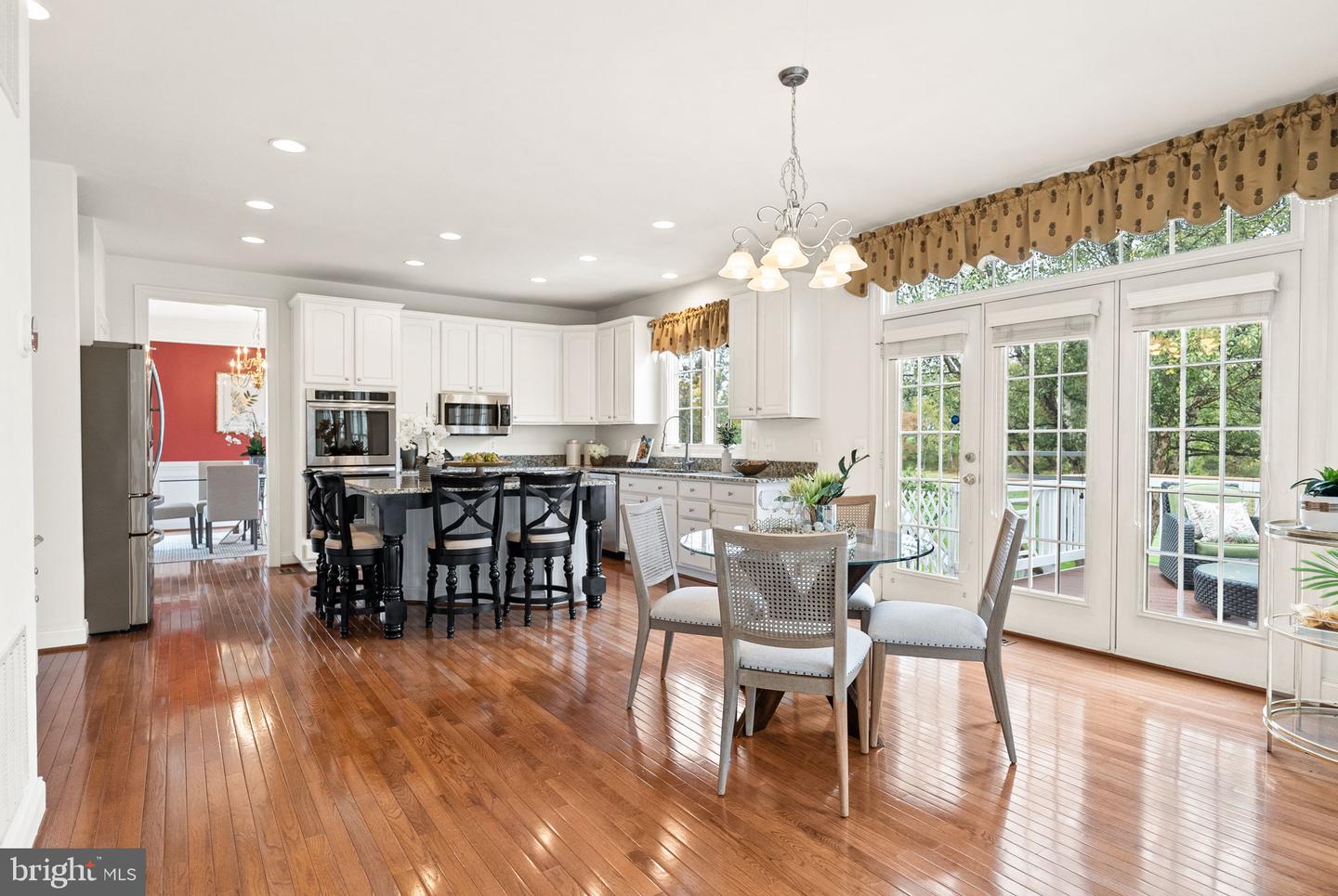 5421 SHERMAN OAKS CT, HAYMARKET, Virginia 20169, 5 Bedrooms Bedrooms, 24 Rooms Rooms,4 BathroomsBathrooms,Residential,For sale,5421 SHERMAN OAKS CT,VAPW2105668 MLS # VAPW2105668