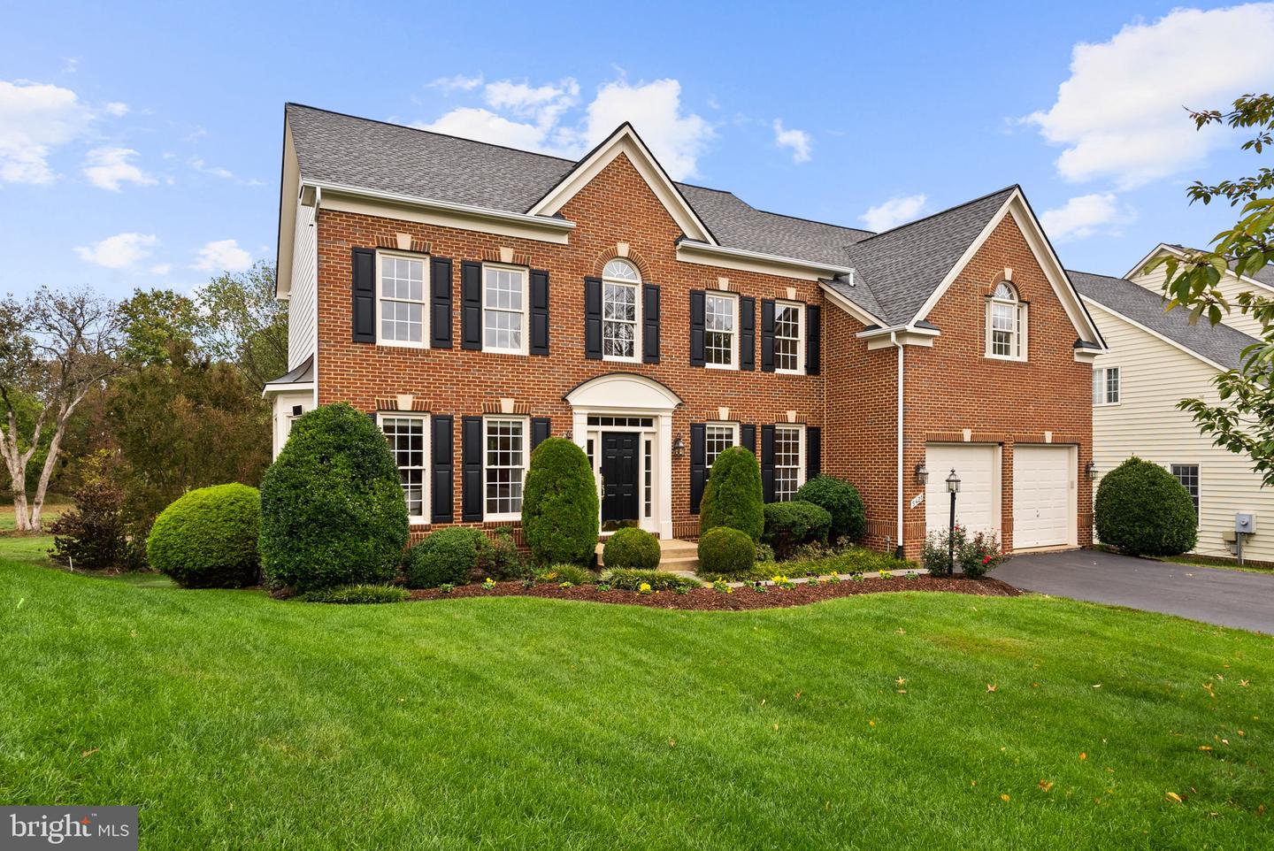 5421 SHERMAN OAKS CT, HAYMARKET, Virginia 20169, 5 Bedrooms Bedrooms, 24 Rooms Rooms,4 BathroomsBathrooms,Residential,For sale,5421 SHERMAN OAKS CT,VAPW2105668 MLS # VAPW2105668