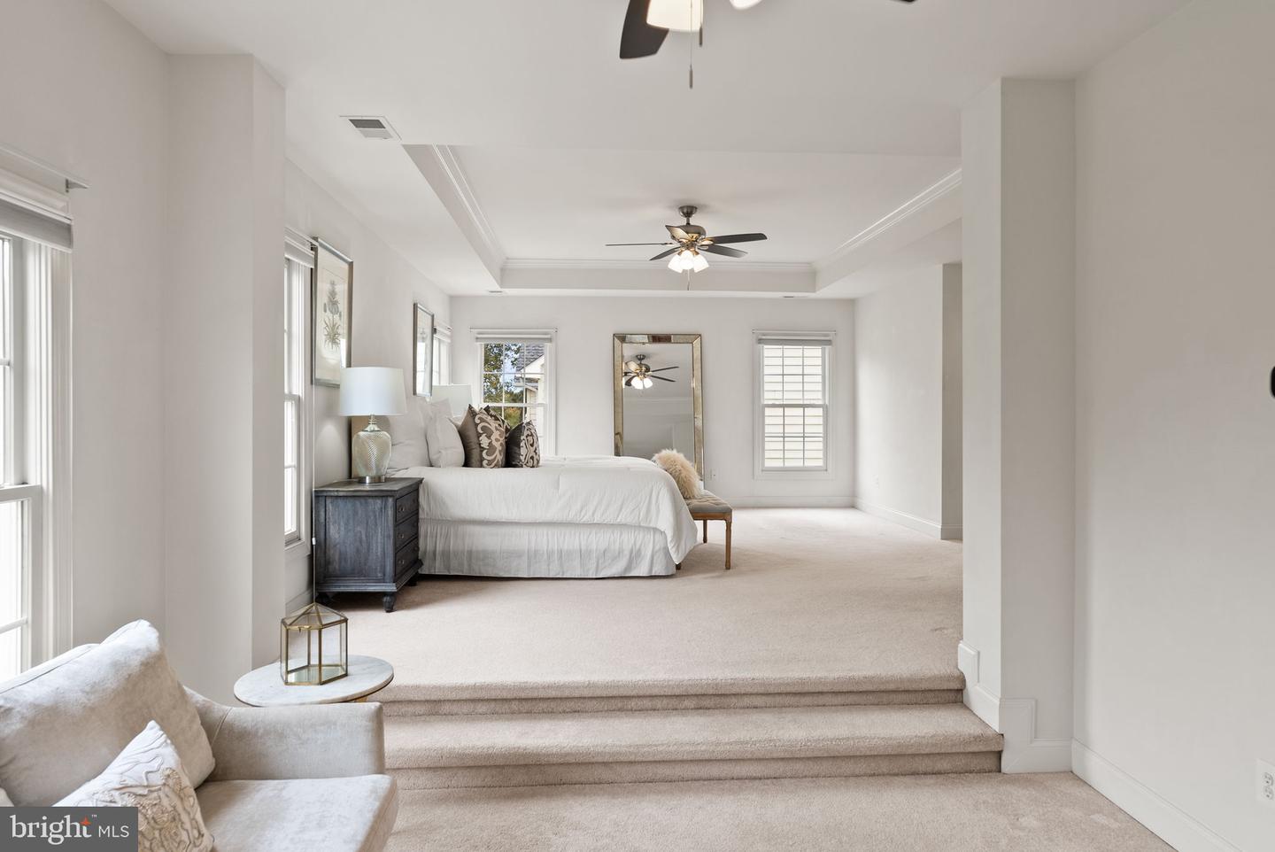 5421 SHERMAN OAKS CT, HAYMARKET, Virginia 20169, 5 Bedrooms Bedrooms, 24 Rooms Rooms,4 BathroomsBathrooms,Residential,For sale,5421 SHERMAN OAKS CT,VAPW2105668 MLS # VAPW2105668