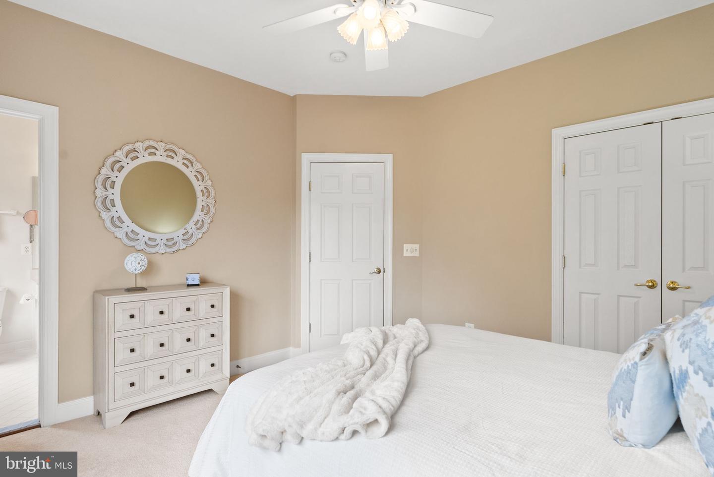 5421 SHERMAN OAKS CT, HAYMARKET, Virginia 20169, 5 Bedrooms Bedrooms, 24 Rooms Rooms,4 BathroomsBathrooms,Residential,For sale,5421 SHERMAN OAKS CT,VAPW2105668 MLS # VAPW2105668