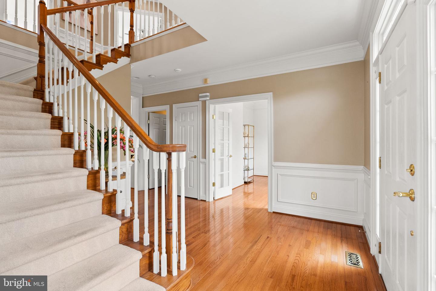 5421 SHERMAN OAKS CT, HAYMARKET, Virginia 20169, 5 Bedrooms Bedrooms, 24 Rooms Rooms,4 BathroomsBathrooms,Residential,For sale,5421 SHERMAN OAKS CT,VAPW2105668 MLS # VAPW2105668