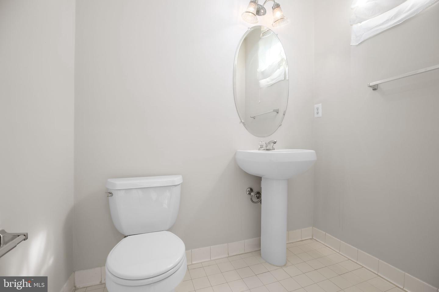 8934 MILFORD HAVEN CT #34A, LORTON, Virginia 22079, 3 Bedrooms Bedrooms, ,2 BathroomsBathrooms,Residential,For sale,8934 MILFORD HAVEN CT #34A,VAFX2273550 MLS # VAFX2273550