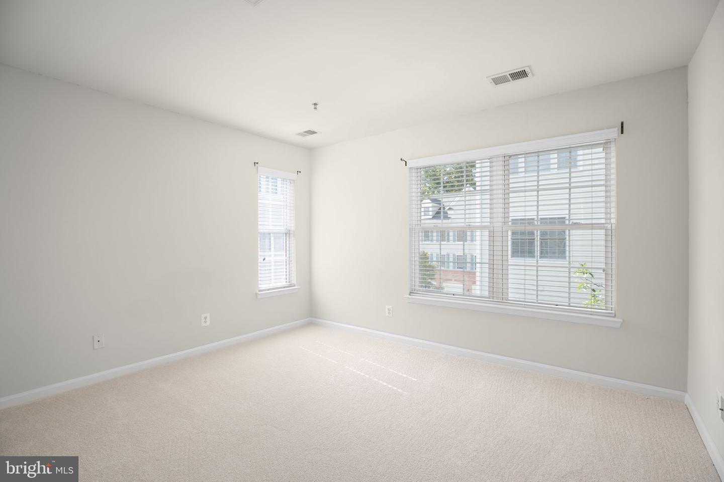 8934 MILFORD HAVEN CT #34A, LORTON, Virginia 22079, 3 Bedrooms Bedrooms, ,2 BathroomsBathrooms,Residential,For sale,8934 MILFORD HAVEN CT #34A,VAFX2273550 MLS # VAFX2273550 8934 MILFORD HAVEN CT #34A, LORTON, Virginia 22079, 3 Bedrooms Bedrooms, ,2 BathroomsBathrooms,Residential,For sale,8934 MILFORD HAVEN CT #34A,VAFX2273550 MLS # VAFX2273550