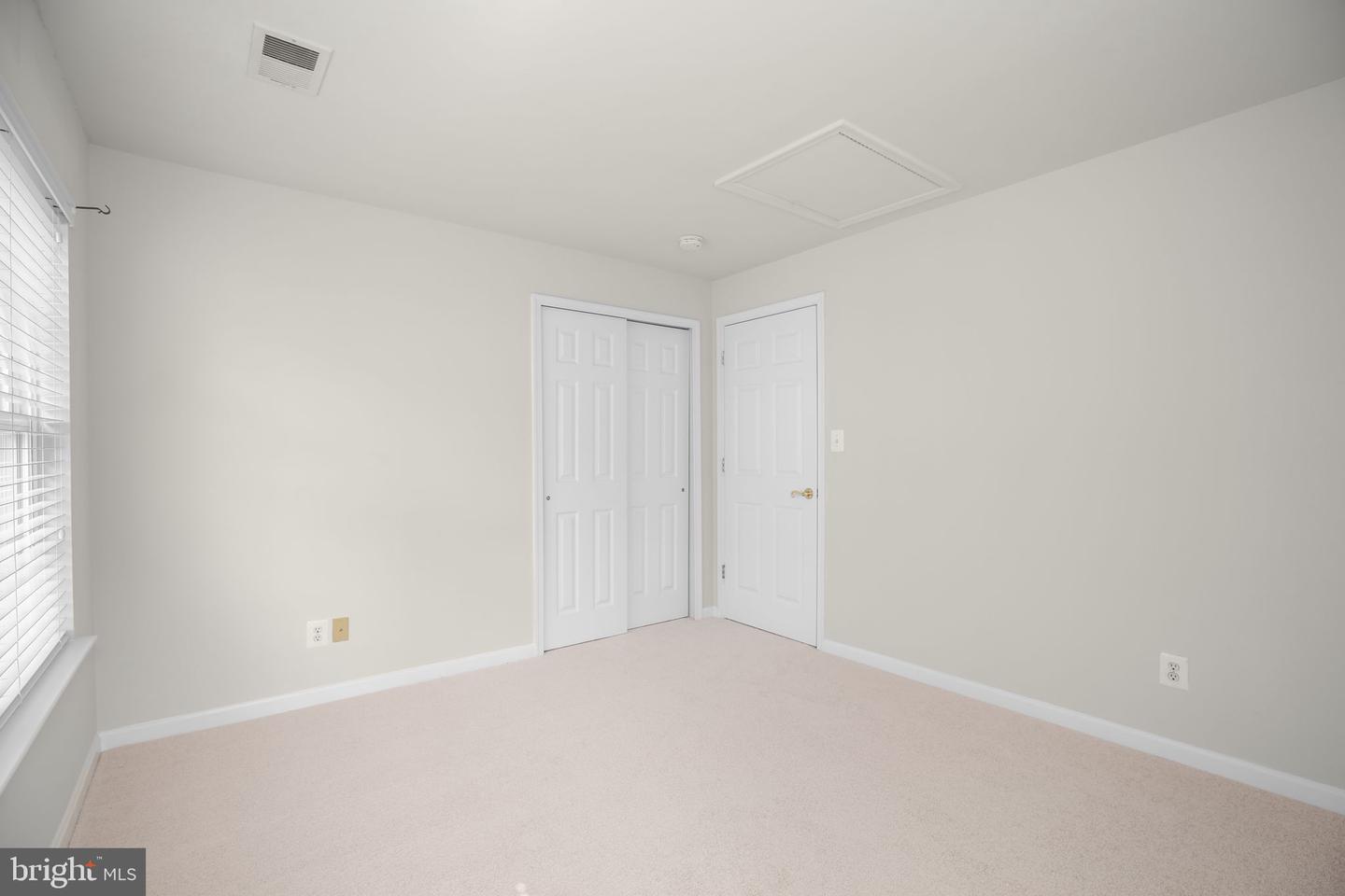 8934 MILFORD HAVEN CT #34A, LORTON, Virginia 22079, 3 Bedrooms Bedrooms, ,2 BathroomsBathrooms,Residential,For sale,8934 MILFORD HAVEN CT #34A,VAFX2273550 MLS # VAFX2273550 8934 MILFORD HAVEN CT #34A, LORTON, Virginia 22079, 3 Bedrooms Bedrooms, ,2 BathroomsBathrooms,Residential,For sale,8934 MILFORD HAVEN CT #34A,VAFX2273550 MLS # VAFX2273550