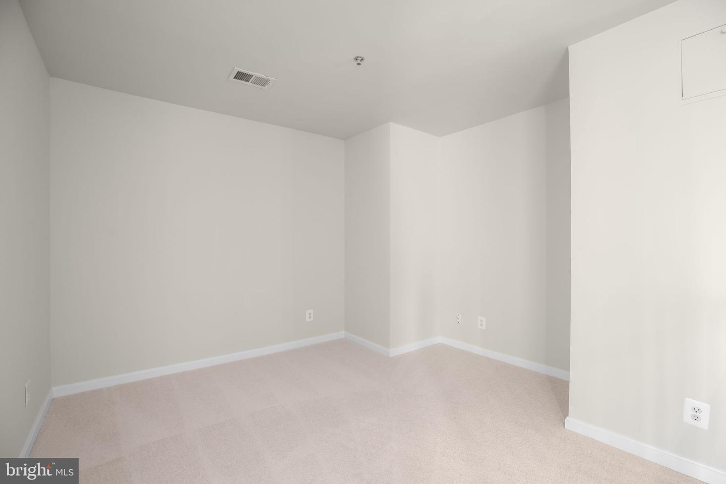 8934 MILFORD HAVEN CT #34A, LORTON, Virginia 22079, 3 Bedrooms Bedrooms, ,2 BathroomsBathrooms,Residential,For sale,8934 MILFORD HAVEN CT #34A,VAFX2273550 MLS # VAFX2273550 8934 MILFORD HAVEN CT #34A, LORTON, Virginia 22079, 3 Bedrooms Bedrooms, ,2 BathroomsBathrooms,Residential,For sale,8934 MILFORD HAVEN CT #34A,VAFX2273550 MLS # VAFX2273550