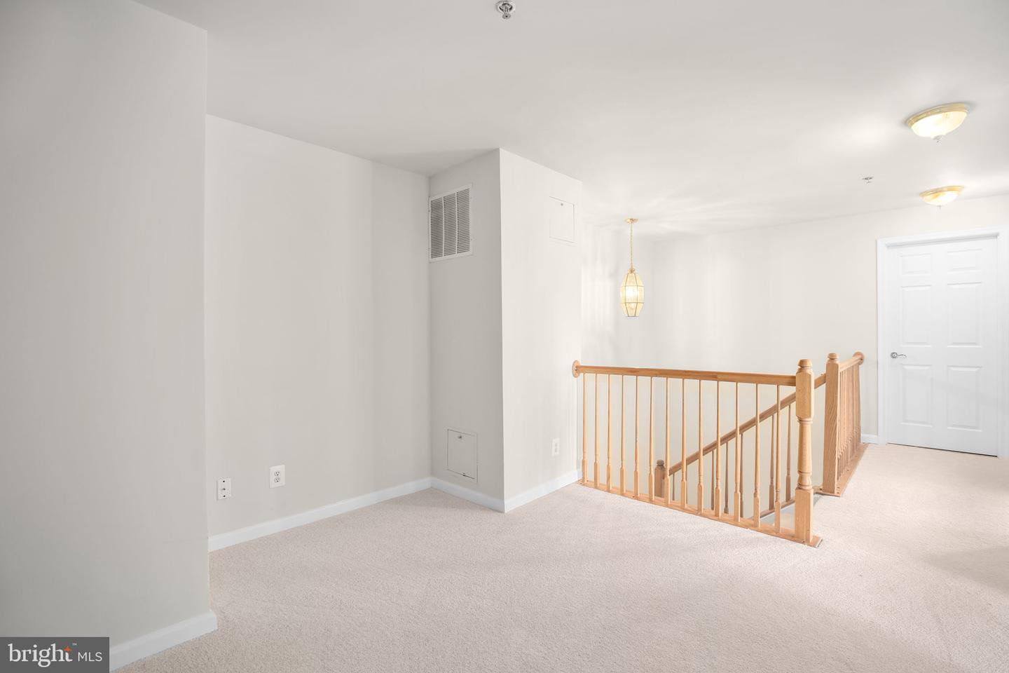 8934 MILFORD HAVEN CT #34A, LORTON, Virginia 22079, 3 Bedrooms Bedrooms, ,2 BathroomsBathrooms,Residential,For sale,8934 MILFORD HAVEN CT #34A,VAFX2273550 MLS # VAFX2273550 8934 MILFORD HAVEN CT #34A, LORTON, Virginia 22079, 3 Bedrooms Bedrooms, ,2 BathroomsBathrooms,Residential,For sale,8934 MILFORD HAVEN CT #34A,VAFX2273550 MLS # VAFX2273550