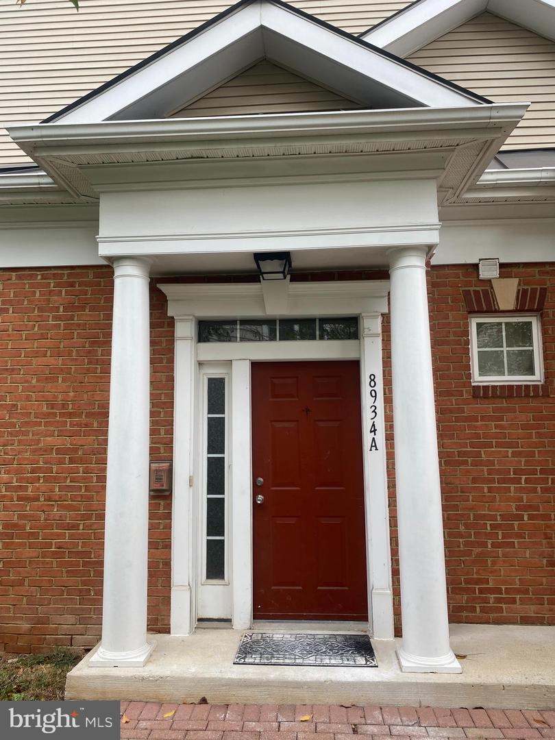 8934 MILFORD HAVEN CT #34A, LORTON, Virginia 22079, 3 Bedrooms Bedrooms, ,2 BathroomsBathrooms,Residential,For sale,8934 MILFORD HAVEN CT #34A,VAFX2273550 MLS # VAFX2273550