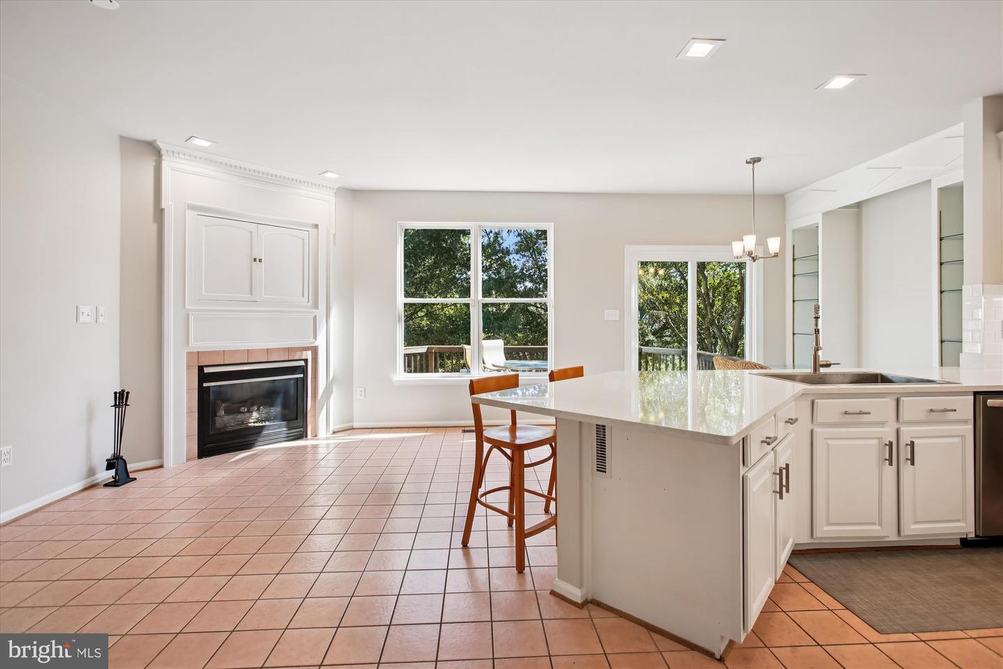 6339 DUNMAN WAY, ALEXANDRIA, Virginia 22315, 4 Bedrooms Bedrooms, ,3 BathroomsBathrooms,Residential,For sale,6339 DUNMAN WAY,VAFX2273572 MLS # VAFX2273572