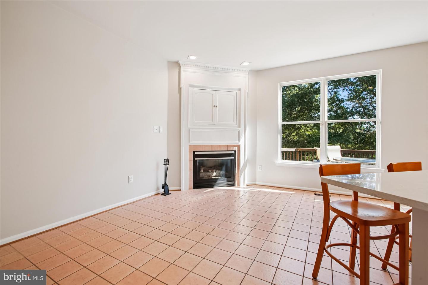 6339 DUNMAN WAY, ALEXANDRIA, Virginia 22315, 4 Bedrooms Bedrooms, ,3 BathroomsBathrooms,Residential,For sale,6339 DUNMAN WAY,VAFX2273572 MLS # VAFX2273572