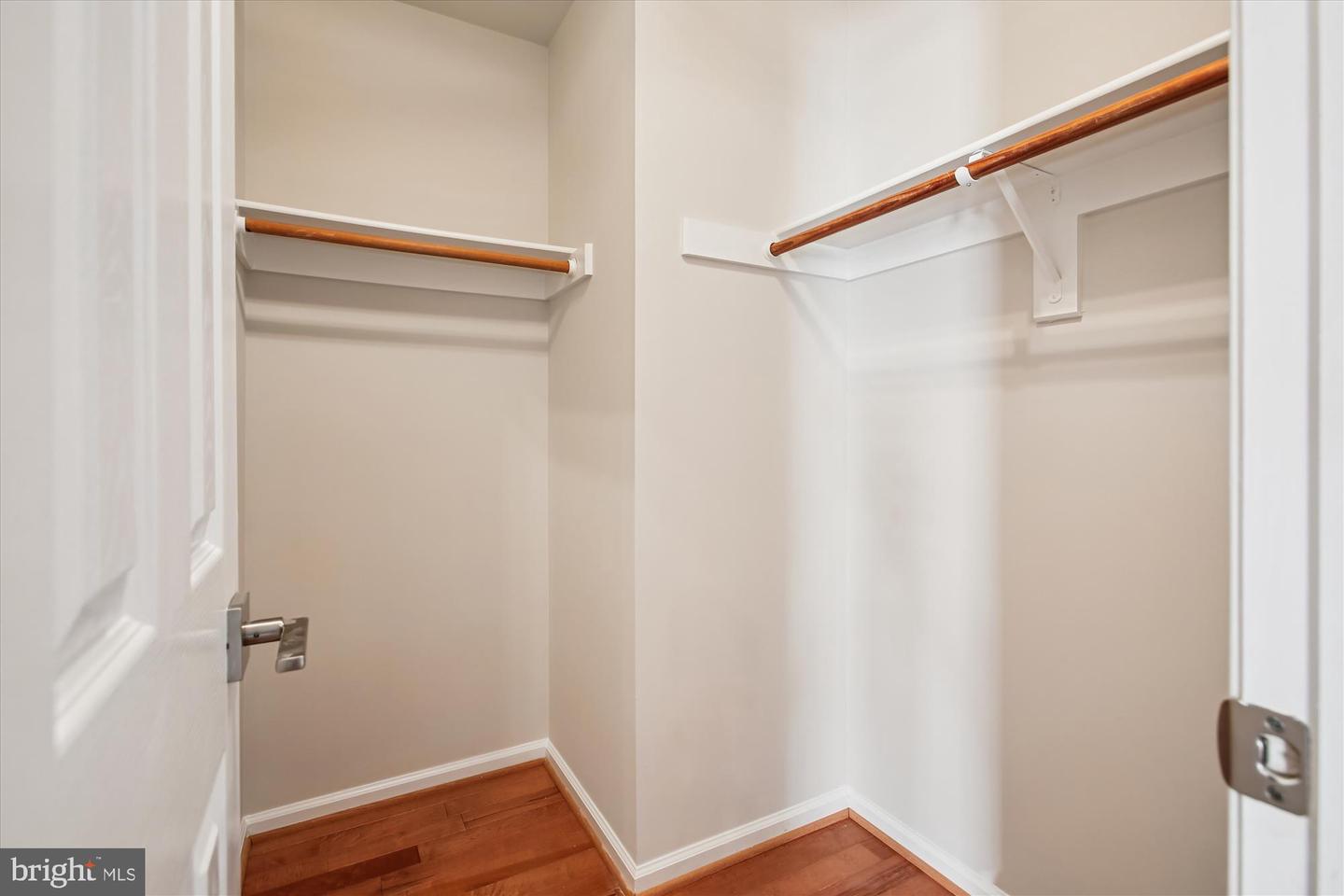 6339 DUNMAN WAY, ALEXANDRIA, Virginia 22315, 4 Bedrooms Bedrooms, ,3 BathroomsBathrooms,Residential,For sale,6339 DUNMAN WAY,VAFX2273572 MLS # VAFX2273572