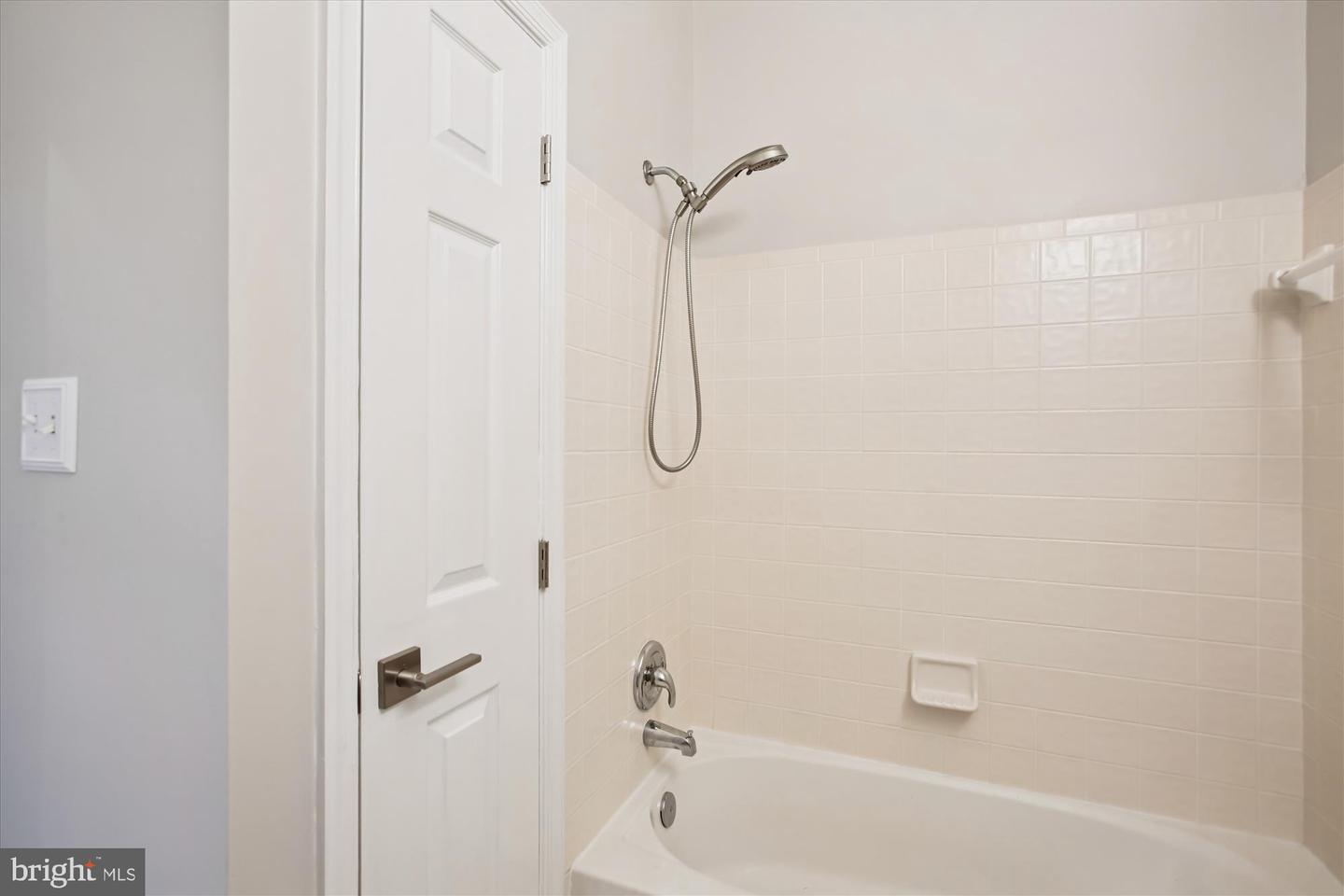 6339 DUNMAN WAY, ALEXANDRIA, Virginia 22315, 4 Bedrooms Bedrooms, ,3 BathroomsBathrooms,Residential,For sale,6339 DUNMAN WAY,VAFX2273572 MLS # VAFX2273572