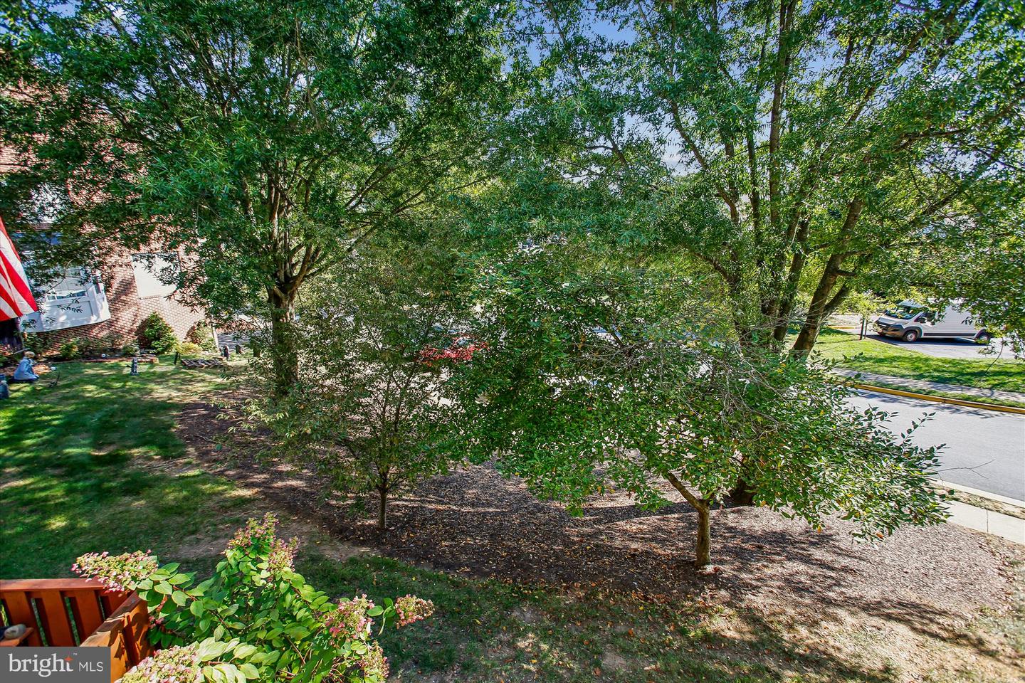 6339 DUNMAN WAY, ALEXANDRIA, Virginia 22315, 4 Bedrooms Bedrooms, ,3 BathroomsBathrooms,Residential,For sale,6339 DUNMAN WAY,VAFX2273572 MLS # VAFX2273572