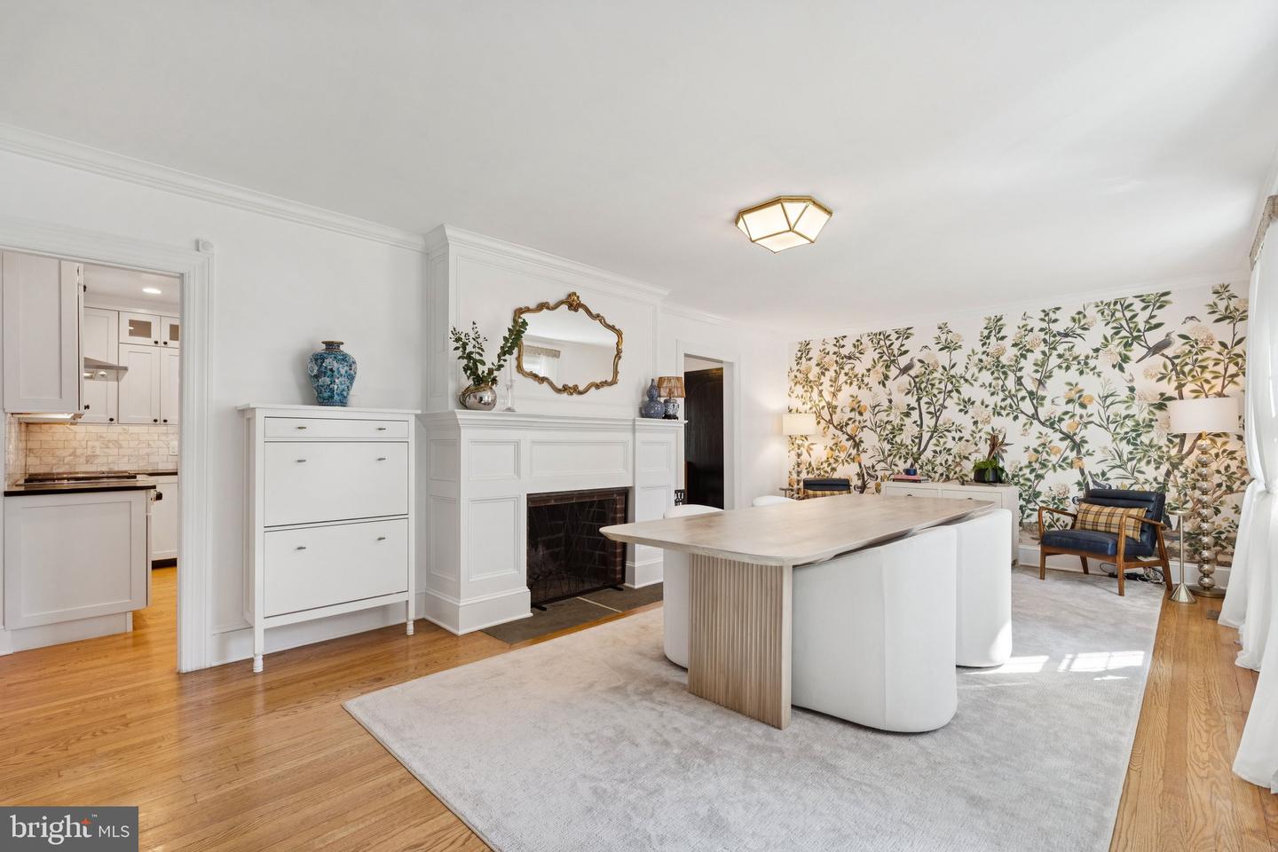 601 HILLWOOD AVE, FALLS CHURCH, Virginia 22042, 3 Bedrooms Bedrooms, ,2 BathroomsBathrooms,Residential,For sale,601 HILLWOOD AVE,VAFA2003342 MLS # VAFA2003342