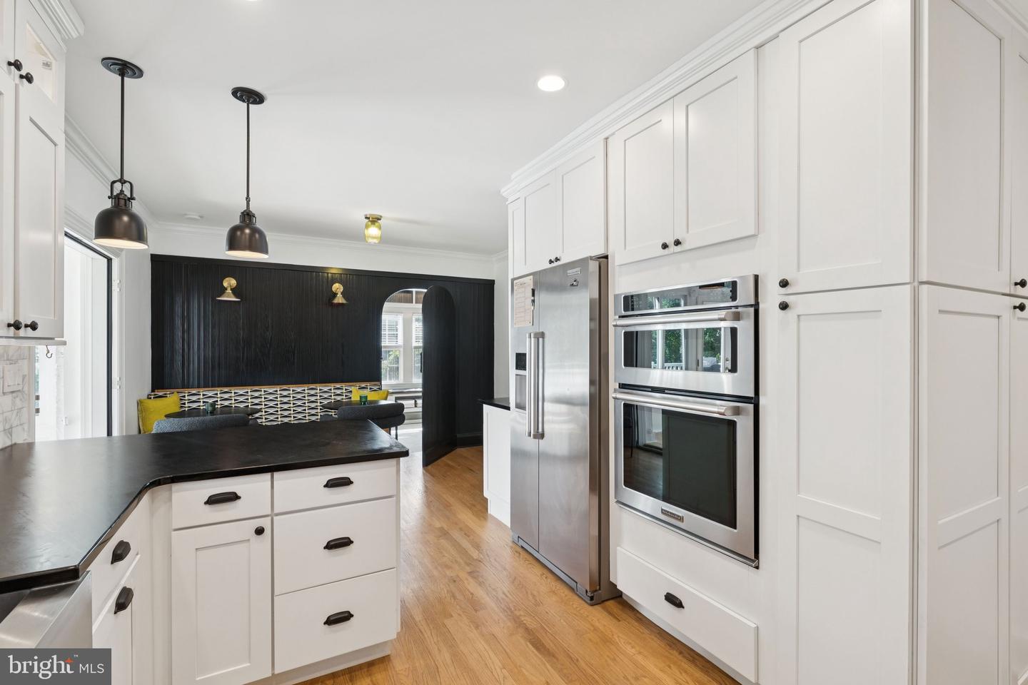 601 HILLWOOD AVE, FALLS CHURCH, Virginia 22042, 3 Bedrooms Bedrooms, ,2 BathroomsBathrooms,Residential,For sale,601 HILLWOOD AVE,VAFA2003342 MLS # VAFA2003342